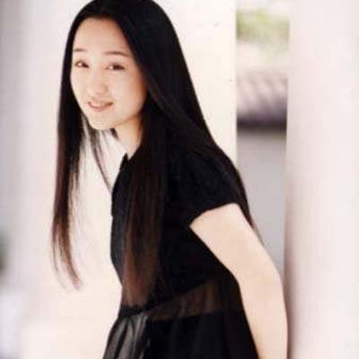 “玉女”杨钰莹华丽丽跨界 加盟天津卫视《天下无双》主持